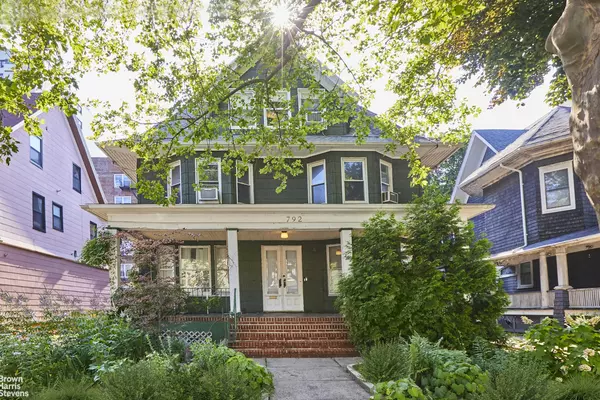 792 E 21ST Street, Brooklyn, NY 11210