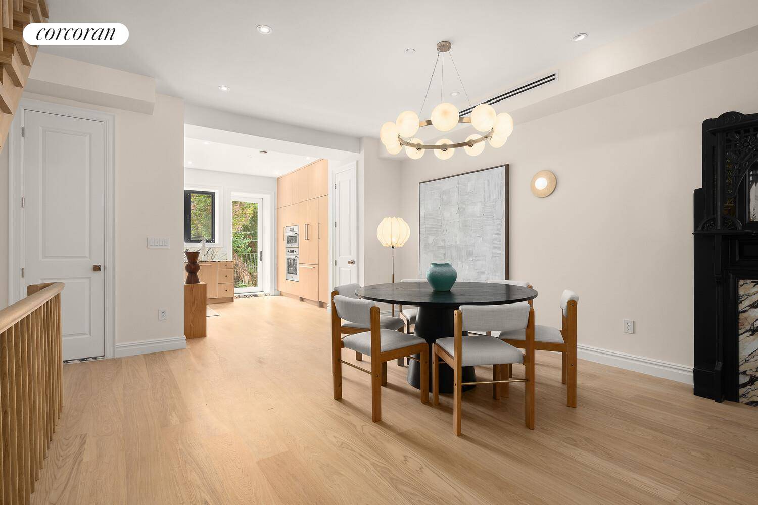 Brooklyn, NY 11221,828 QUINCY Street