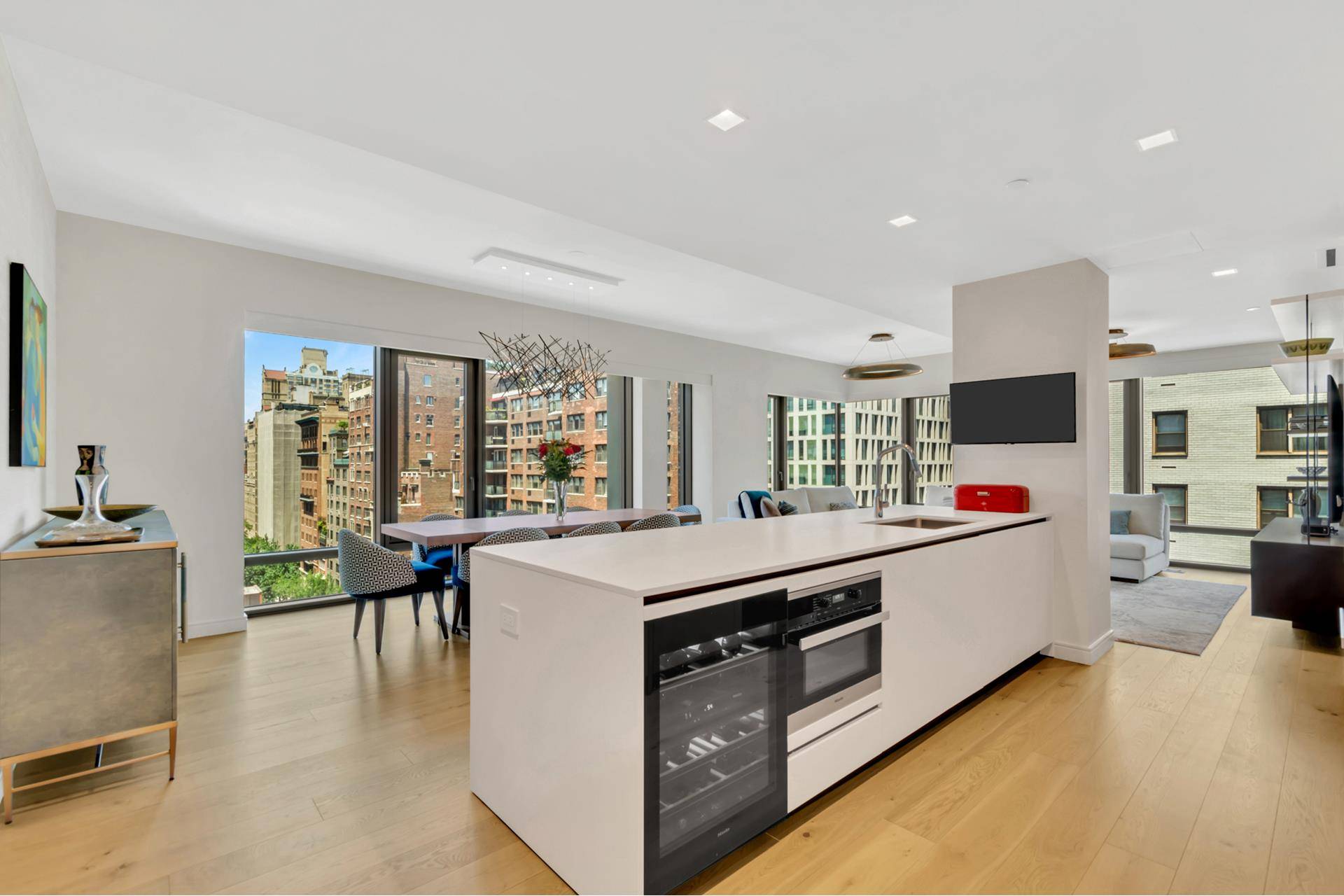 200 E 21ST Street #12C, Manhattan, NY 10010