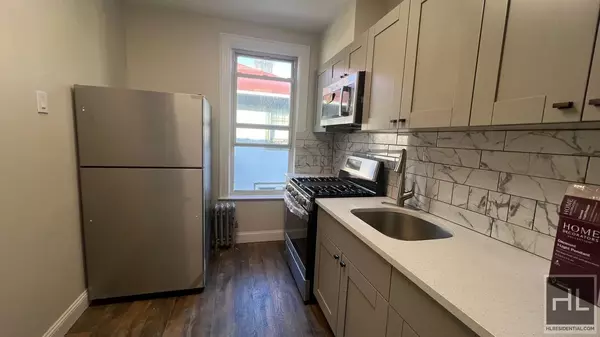433 E 2nd Street #2, Brooklyn, NY 11218