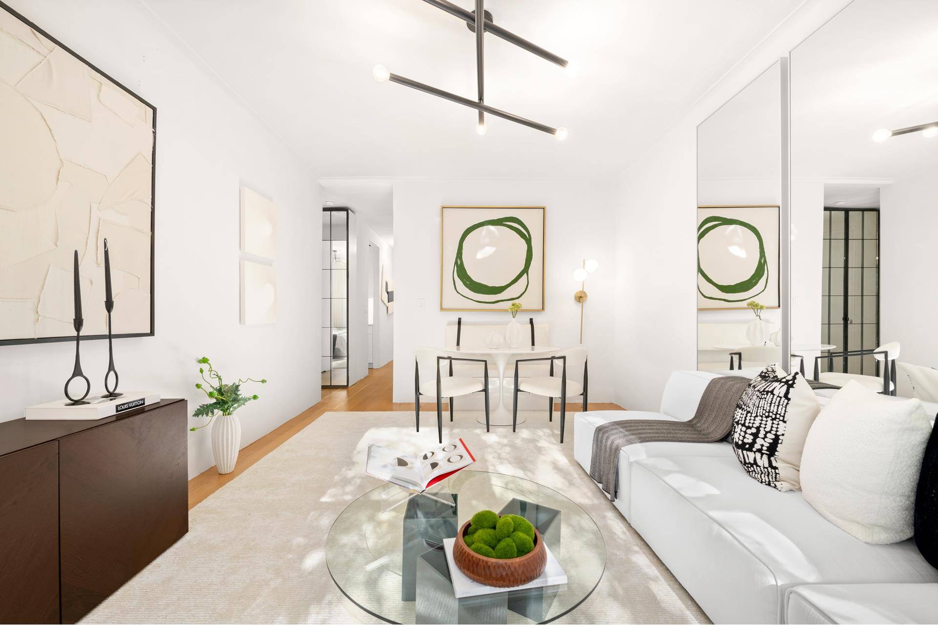 Manhattan, NY 10003,99 E 4TH Street #2E