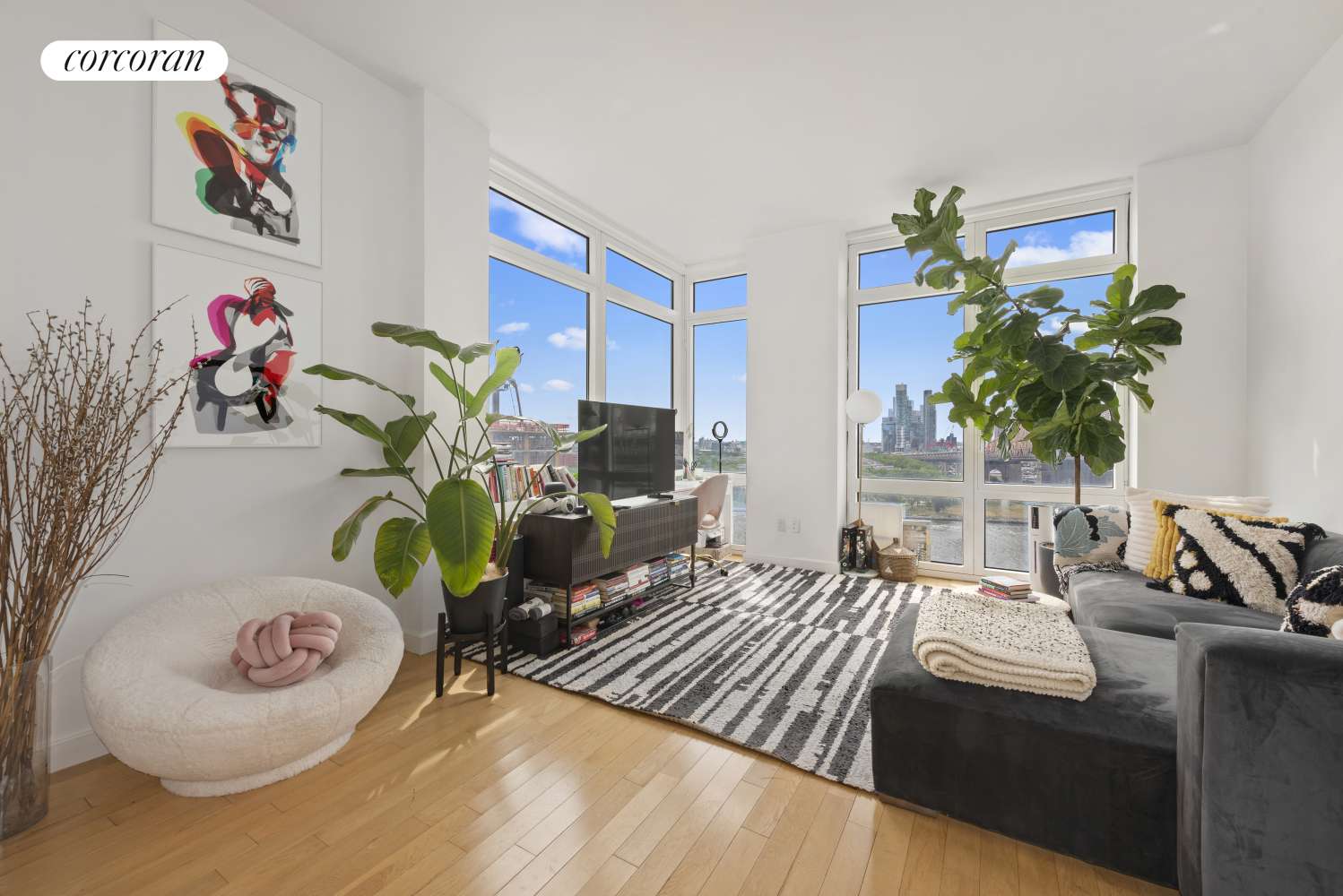 415 MAIN Street #PH1B, Manhattan, NY 10044