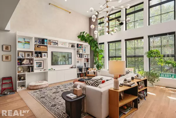 Brooklyn, NY 11211,438 Humboldt Street #3B