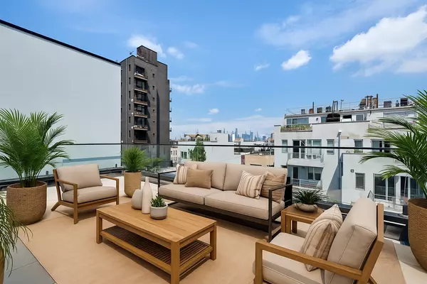 Brooklyn, NY 11211,223 Frost Street #PH-R