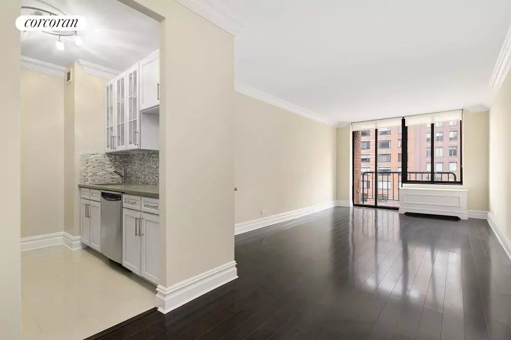 Manhattan, NY 10280,380 RECTOR Place #4L