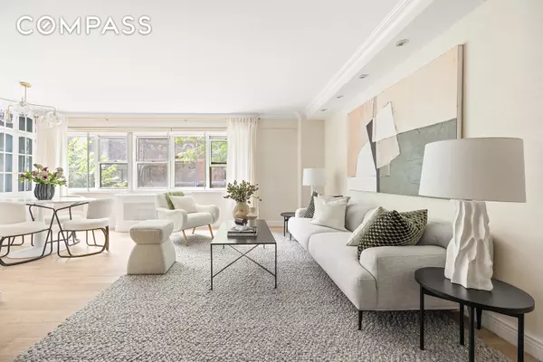 Manhattan, NY 10011,69 W 9th Street #2B