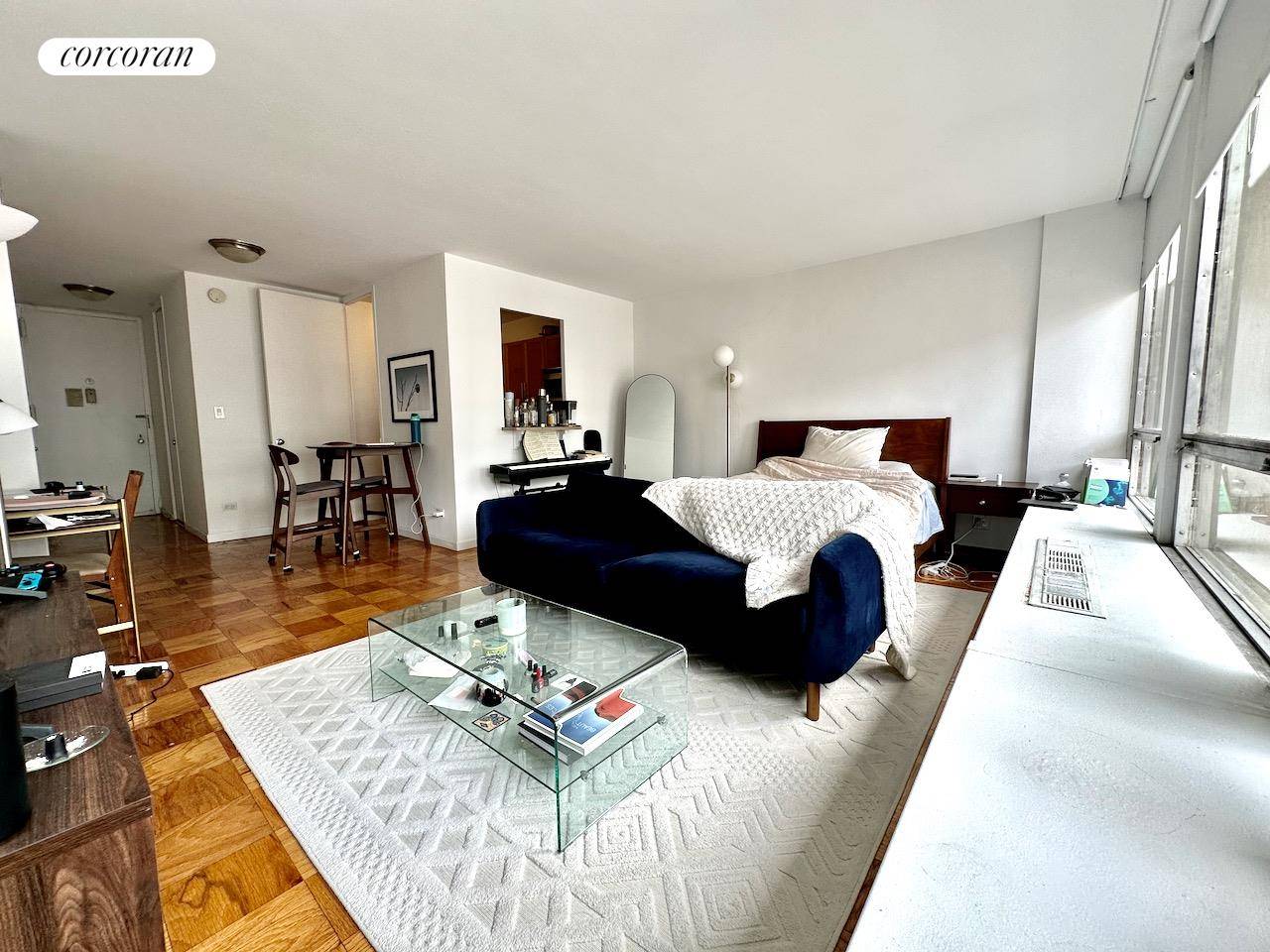 Manhattan, NY 10016,300 E 33RD Street #7H