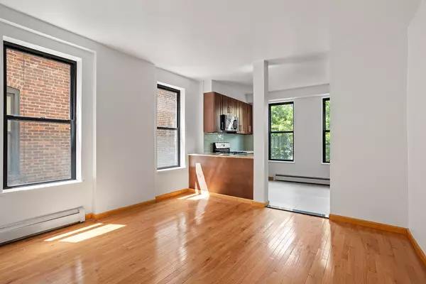 61-31 MADISON Street #3LL, Queens, NY 11385