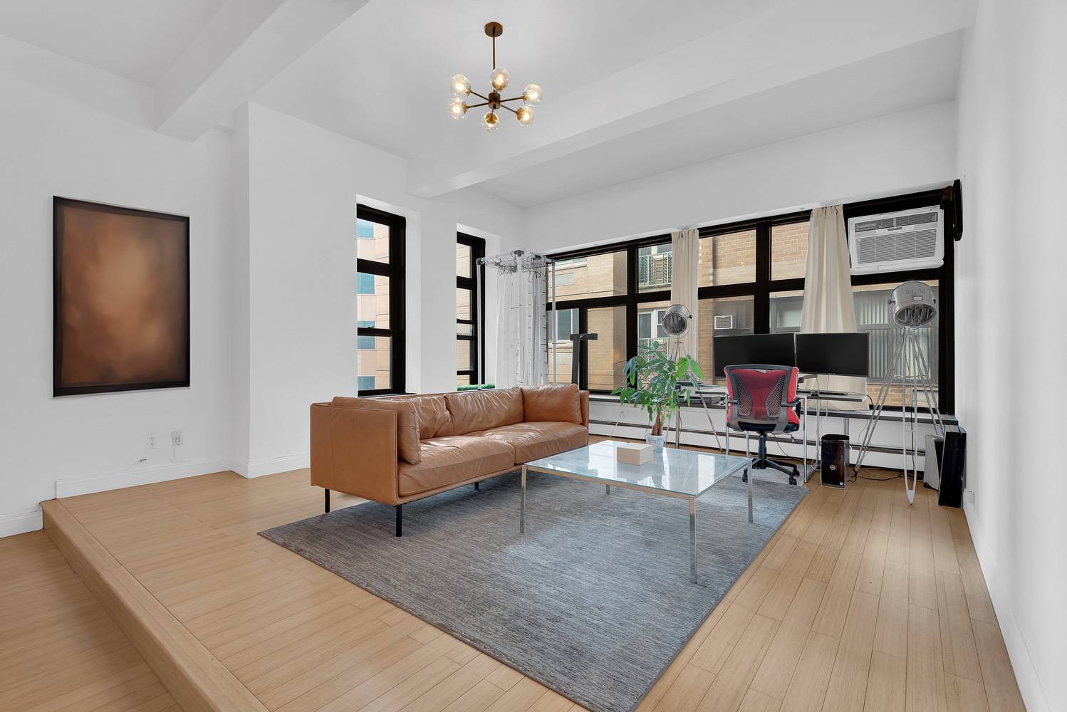 529 W 42nd Street #6M, Manhattan, NY 10036