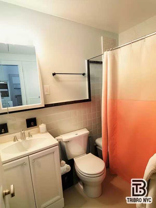 Manhattan, NY 10029,300 E 104th Street #2B