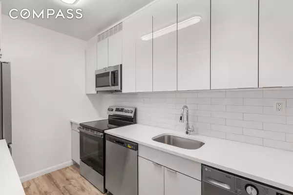 Manhattan, NY 10065,175 E 62nd Street #10B
