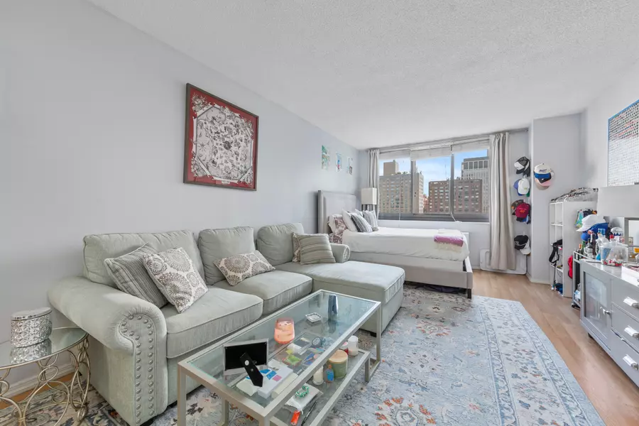347 W 57th Street #26BB, Manhattan, NY 10019