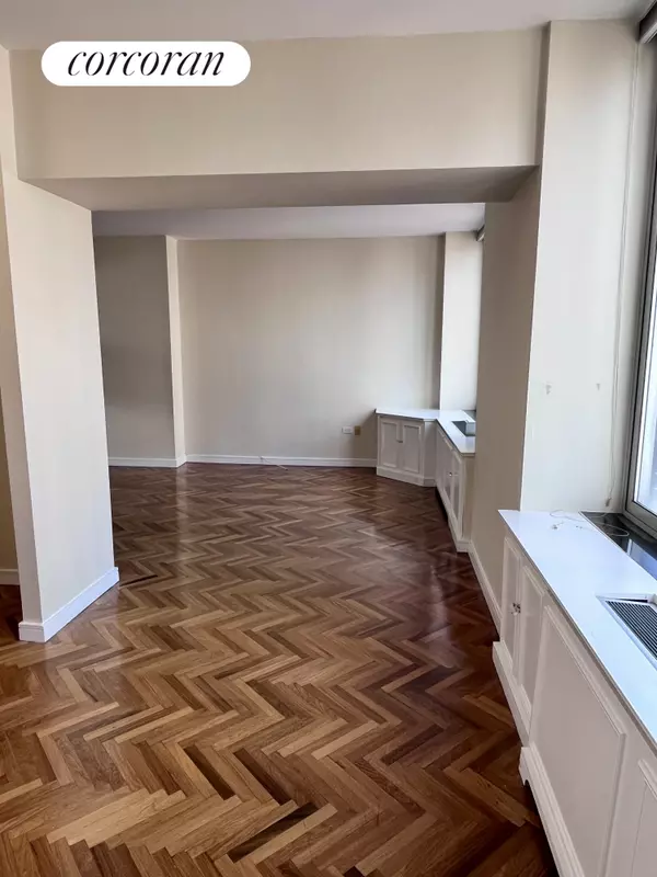 Manhattan, NY 10128,360 E 88TH Street #11D