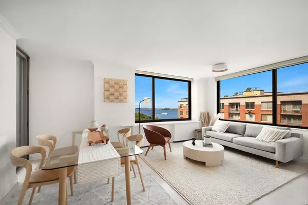 2 S END Avenue #9B, Manhattan, NY 10280