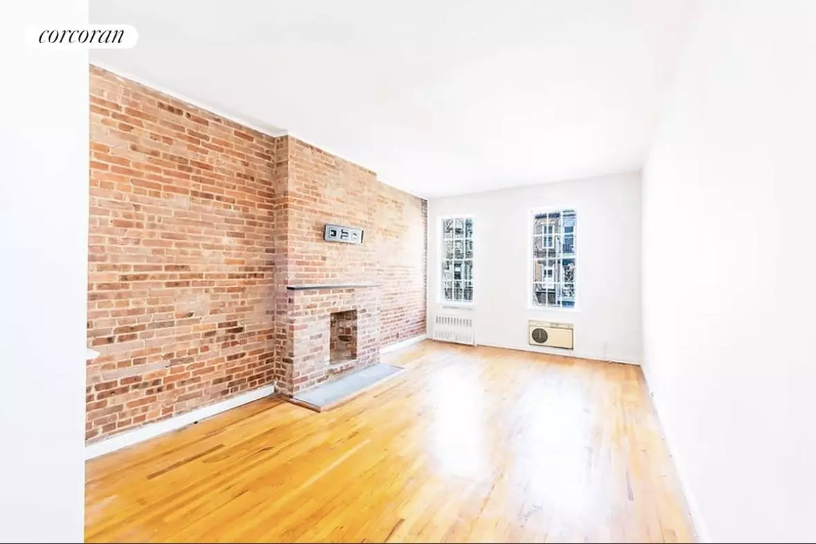 Manhattan, NY 10128,409 E 87TH Street #2C