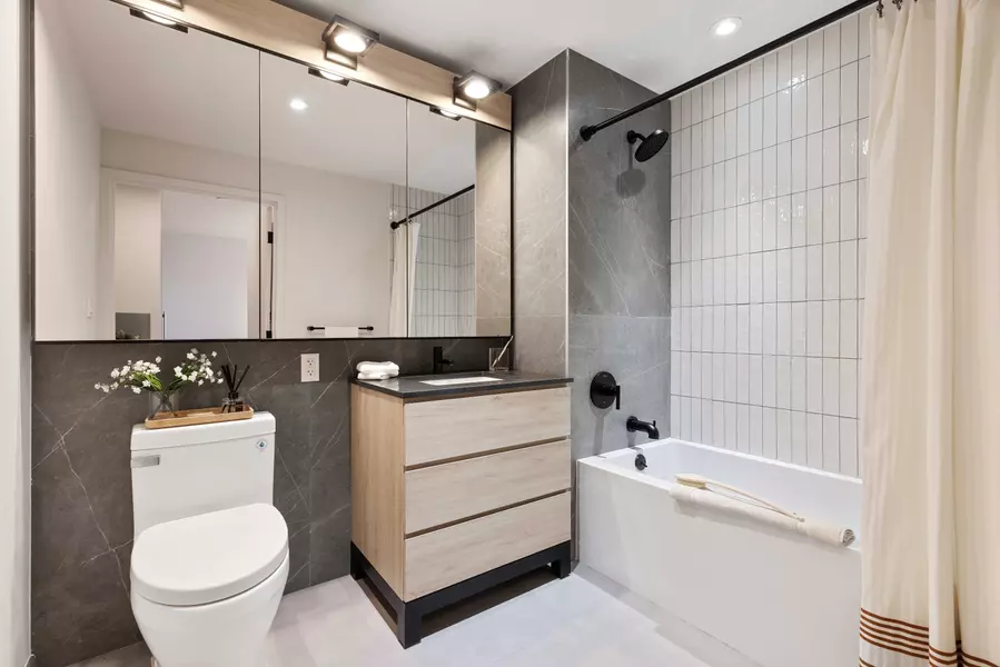 37-05 30th Street #508, Queens, NY 11101