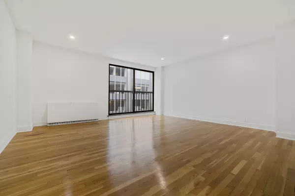 125 E 54th Street #9G, Manhattan, NY 10022