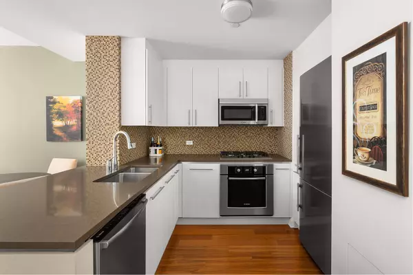 Manhattan, NY 10007,57 READE Street #4A