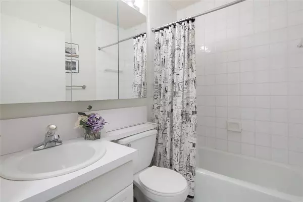 Manhattan, NY 10017,212 E 47TH Street #7B