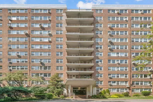 4525 HENRY HUDSON Parkway #609, Bronx, NY 10471