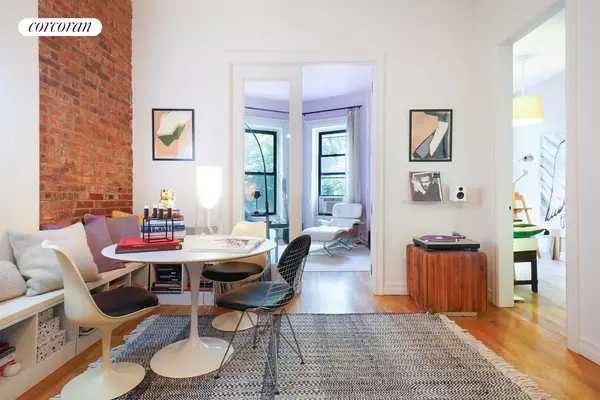 Brooklyn, NY 11205,127 CLINTON Avenue #3