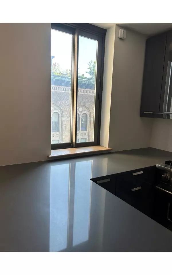 Manhattan, NY 10010,280 PARK Avenue S #20M