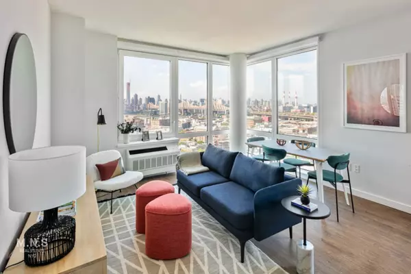 22-44 Jackson Avenue #1401, Queens, NY 11101