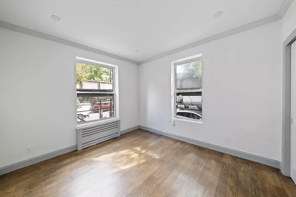 Brooklyn, NY 11215,78 Prospect Park W #2-G