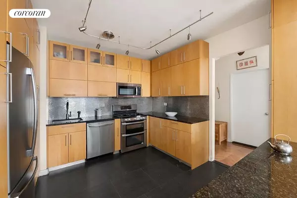 Manhattan, NY 10128,360 E 88TH Street #8F