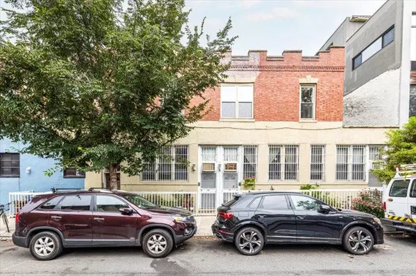 339 16th Street #2-R, Brooklyn, NY 11215