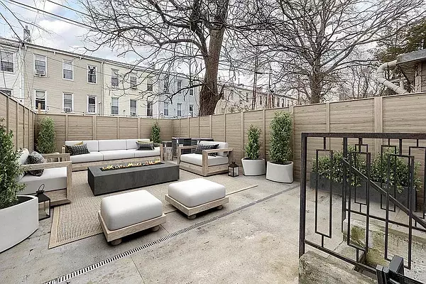 237 Covert Street #GROUND, Brooklyn, NY 11207
