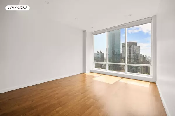 27-17 42ND Road #22A, Queens, NY 11101