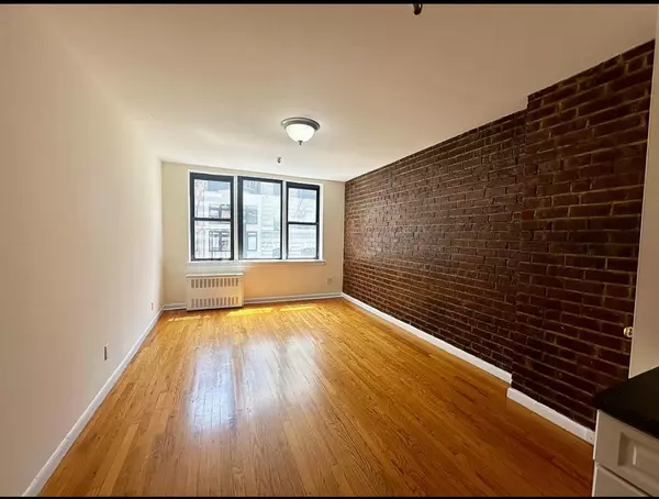 146 5th Avenue #5-B, Manhattan, NY 10011