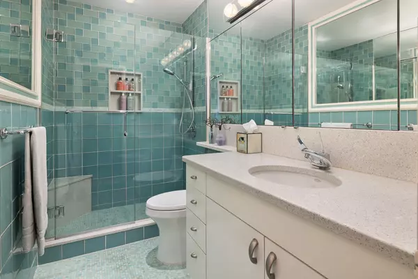 Manhattan, NY 10075,525 E 80TH Street #3A