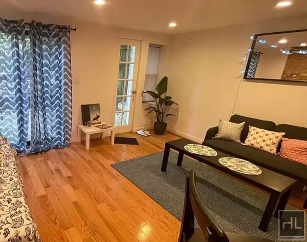 Brooklyn, NY 11217,413 Pacific Street #1B