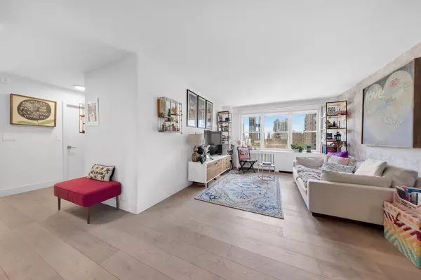 166 E 35TH Street #12E, Manhattan, NY 10016