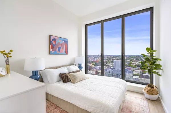 Brooklyn, NY 11238,545 Vanderbilt Avenue #PH-1C