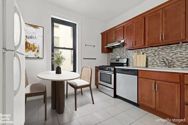 Brooklyn, NY 11225,345 MONTGOMERY Street #4G