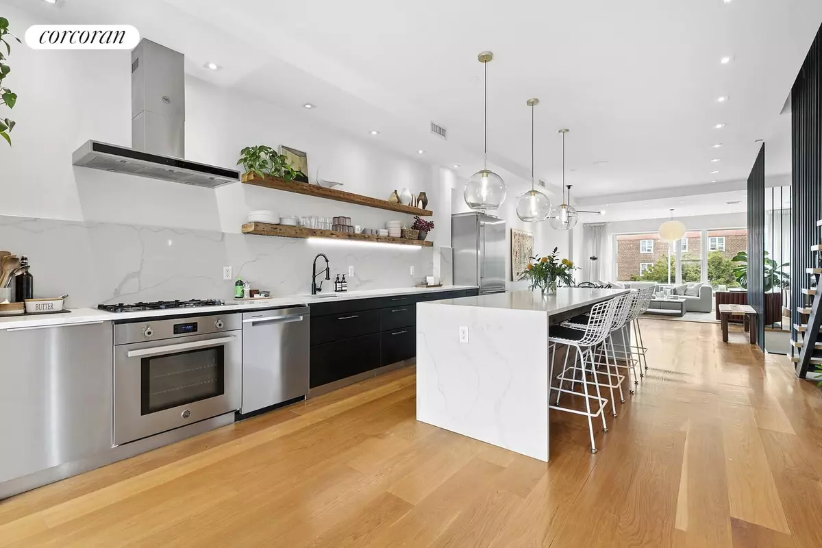 Brooklyn, NY 11231,39 WOLCOTT Street