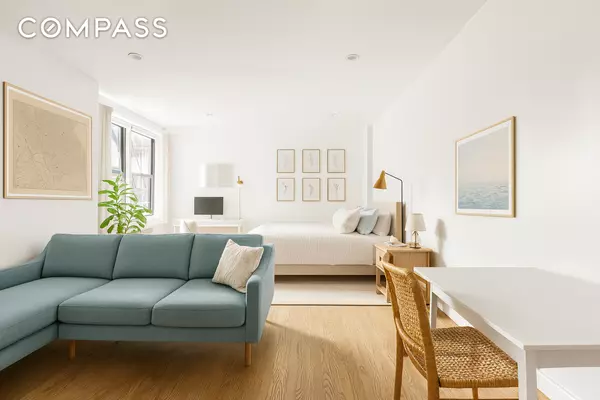 60 E 9th Street #512, Manhattan, NY 10003