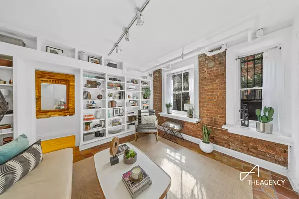 Manhattan, NY 10014,79 PERRY Street #1B