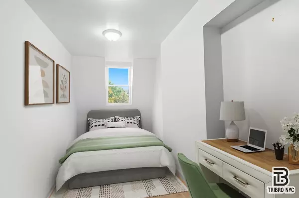 Brooklyn, NY 11205,126 Hall Street #2