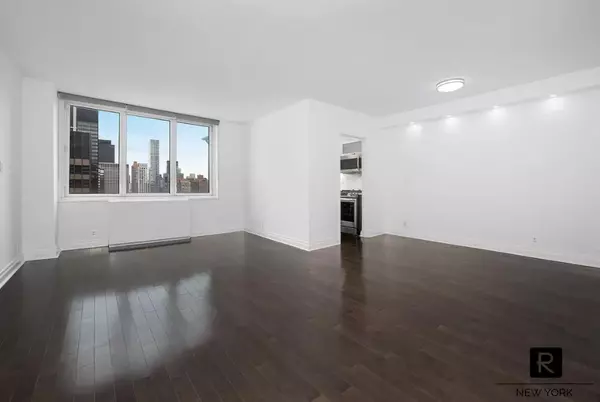 212 E 47th Street #31-B, Manhattan, NY 10017