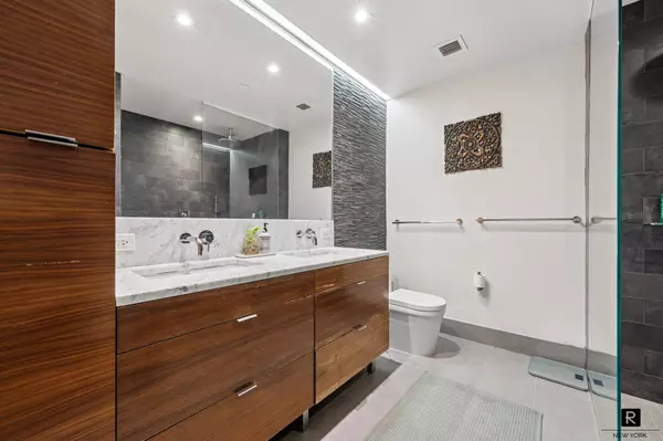 Brooklyn, NY 11201,205 Water Street #2-C