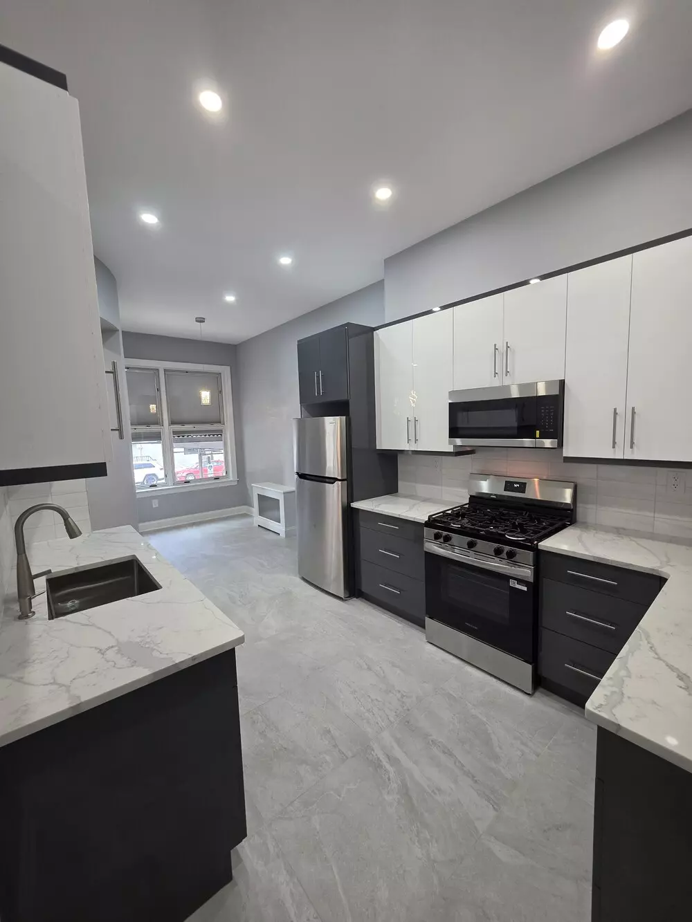 Brooklyn, NY 11209,511 BAY RIDGE Parkway #PARLOR