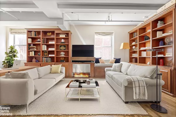 Manhattan, NY 10003,39 E 20TH Street #8