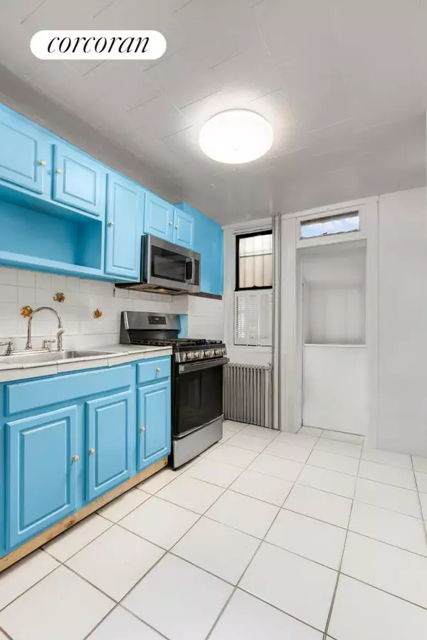 Brooklyn, NY 11213,1411 STERLING Place