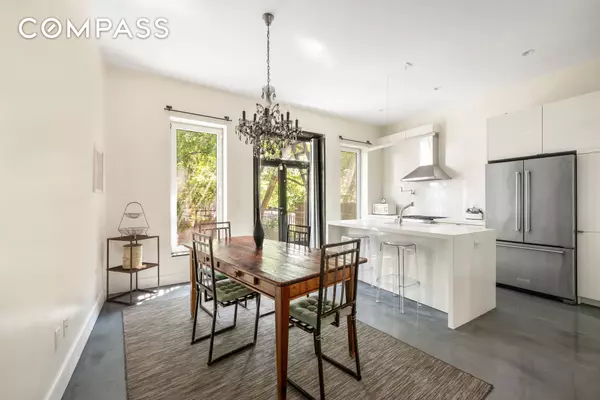 Brooklyn, NY 11216,827 Marcy Avenue