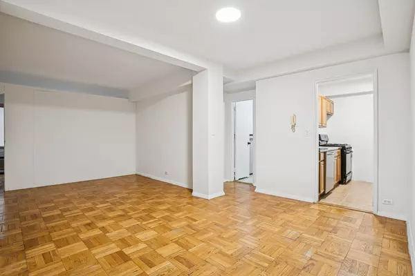 225 E 46TH Street #2C, Manhattan, NY 10017
