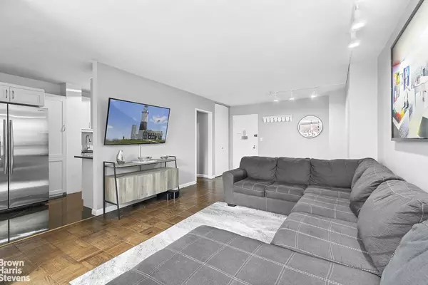 Manhattan, NY 10075,301 E 78TH Street #7E